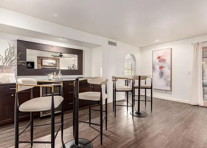 New Spanish Wells Retreat Pool & Billiards Bbq