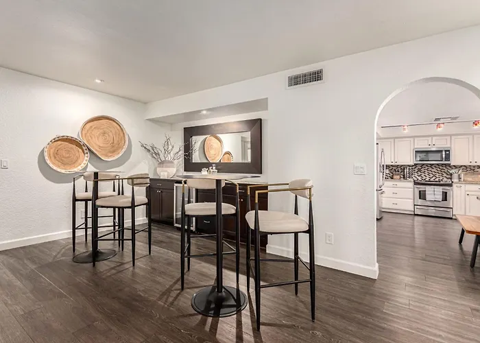 New Spanish Wells Retreat Pool & Billiards Bbq *