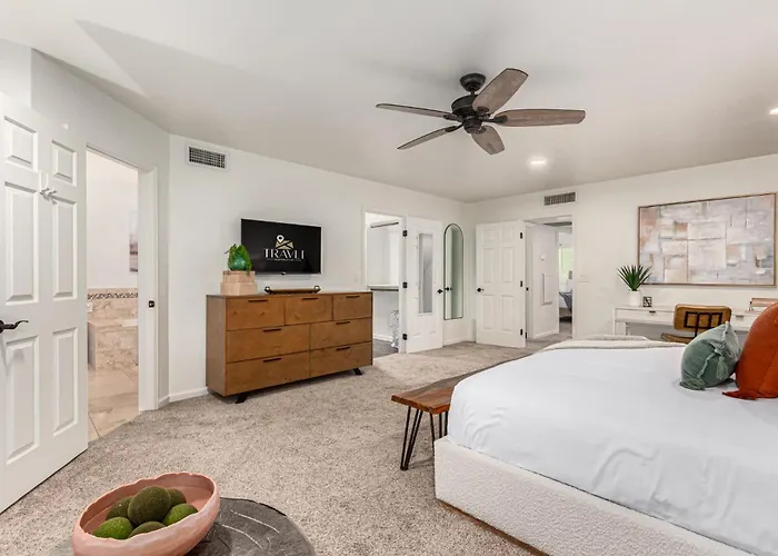 New Spanish Wells Retreat Pool & Billiards Bbq Phoenix